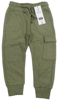 Khaki tepláky s kapsou F&F