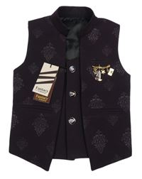 Nové - Fialová vzorovaná společenská vesta s broži 