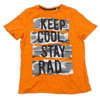 Oranžové tričko s army potiskem a nápisem C&A