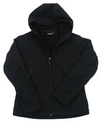 Černá softshellová jarní bunda s kapucí 