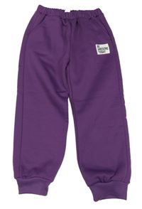 Fialové tepláky s nápisem SHEIN