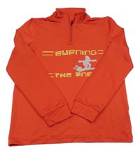 Červené sportovní mikinotriko s nápisy alive