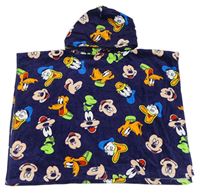 Tmavomodré froté osuškové pončo s Mickeym s přáteli a kapucí Matalan
