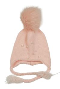 Růžová čepice s perlami a bambulí