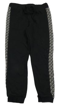 Černé tepláky s hnědým vzorovaným pruhem Matalan