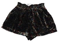 Nové - Černo-barevné květované sametové kraťasy Next
