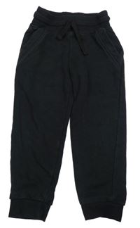 Černé tepláky Primark
