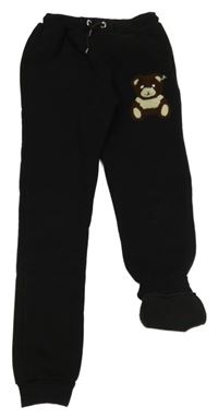 Černé tepláky s medvědem 