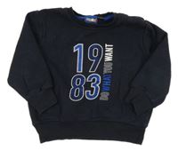 Tmavomodrá mikina s číslem a nápisem lupilu