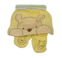 2set - Žlutá čepice s medvídkem Pú + capáčky Disney