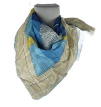 Dámský modro-béžový vzorovaný saténový šátek 