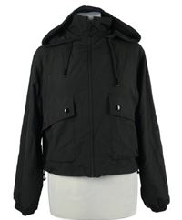 Dámská černá šusťáková jarní crop bunda s kapucí Pull & Bear