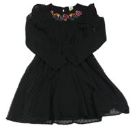 Černé šifonové 3D puntíkaté šaty s růžemi C&A