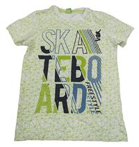 Bílo-zelené vzorované tričko s nápisem a skateboardem Y.F.K.