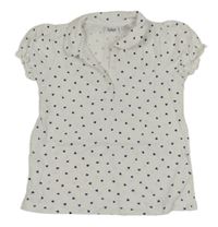 Bílé polo tričko s modrými srdíčky 