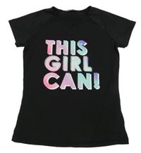 Černé sportovní tričko s nápisem 