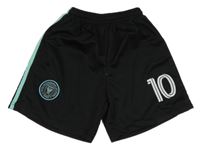 Černé sportovní kraťasy s číslem
