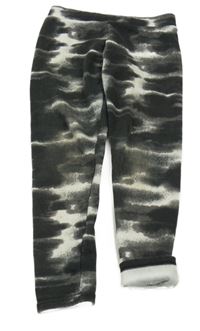 Šedo-bílé vzorované zateplené legíny Primark