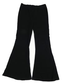 Černé žebrované flare legíny River Island