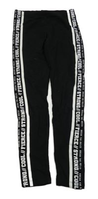 Černé legíny s bílým pruhem a nápisy C&A