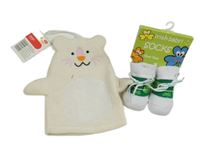 Nové - 2 set - smetanová mycí žínka + bílo-zelené ponožky 