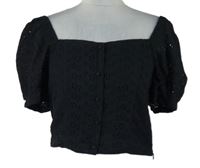 Dámská černá madeirová crop halenka Amisu 