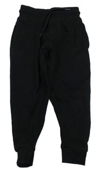 Černé tepláky s nápisem George