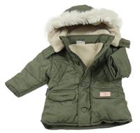 Khaki šusťáková zateplená bunda s kapucí s kožešinou 