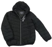 Černá šusťáková zimní bunda s nápisy a kapucí C&A