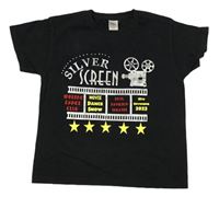 Černé tričko s nápisem a kamerou Fruit of the Loom