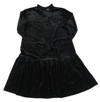 Černé sametové žebrované třpytivé šaty Next