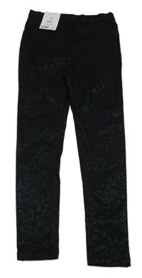 Nové - černé vzorované džegíny George