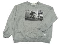 Šedá melírovaná mikina se skateboardisty H&M