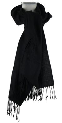Dámská černá šála s třásněmi