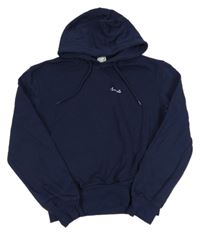 Tmavomodrá mikina s nápisem a kapucí 