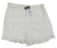 Nové - Bílé madeirové sukňové kraťasy Primark