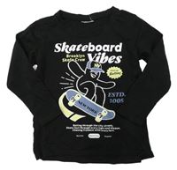 Černé triko se skatem 