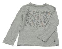 Šedé triko s nápisy S. Oliver