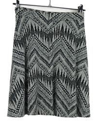 Dámská černo-bílá vzorovaná sukně 