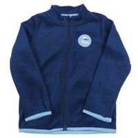 Tmavomodrá fleecová propínací mikina s nášivkou