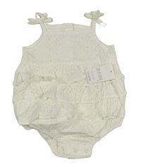 Bílé plátěné vrstvené body s dirkovaným vzorem Matalan