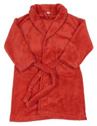 Červený chlupatý župan