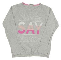 Světlešedé melírované triko s nápisy a flitry YIGGA