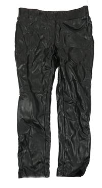 Černé koženkové legíny C&A