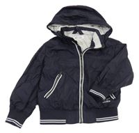 Tmavomodrý šusťákový podzimní bomber s nápisy a pruhy a odepínací kapucí H&M
