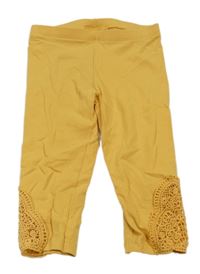 Okrové capri legíny s krajkou C&A