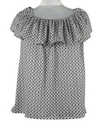 Nové - Dámská tmavomodro-bílo-červená vzorovaná halenka s volánkem H&M