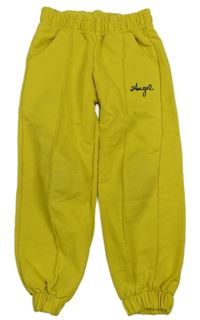 Hořčicové tepláky s nápisem