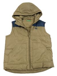 Béžovo-tmavomodrá šusťáková zateplená vesta s kapucí Benetton