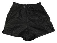 Černé koženkové prošívané kraťasy Amisu